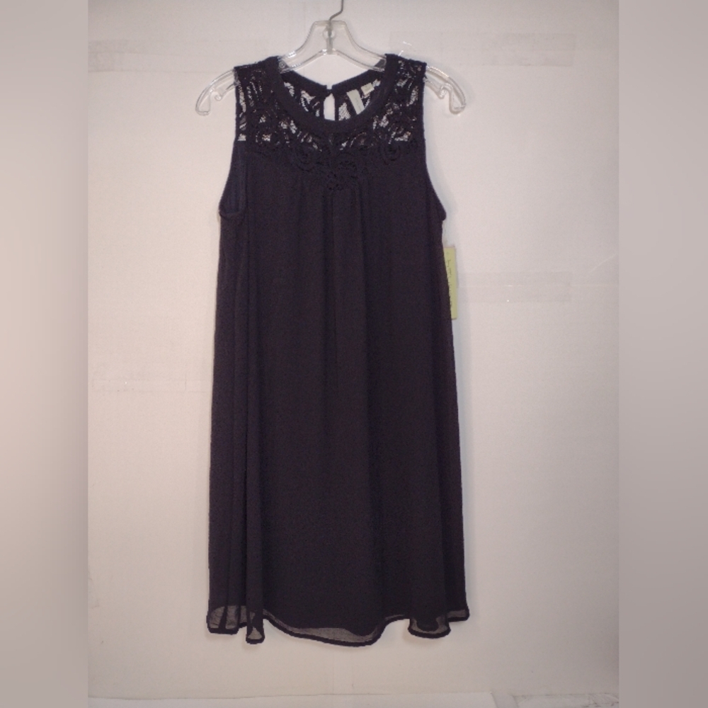 Tacera Black Lace Detail Top Size (S)